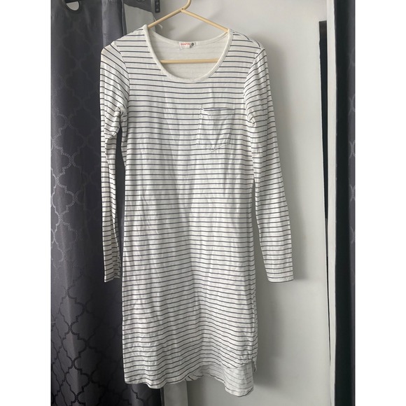 Sundry Dresses & Skirts - Sundry Striped Long Sleeve Pocket T-Shirt Dress White Navy Blue Size 1 S